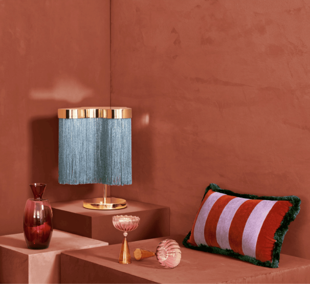 Marmorino KS applied finish, showing natural lime and marble texture with polished surface depth.
