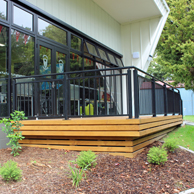 Edgetec Commercial baluster balustrade on a school deck, with a split rail finish