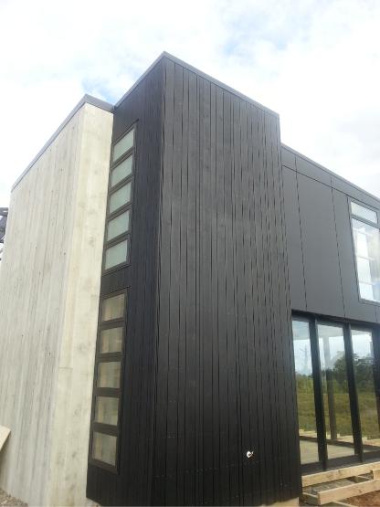 Find Case Study here: https://goo.gl/u5ewqn

More Vertical Shiplap pictures: https://goo.gl/44irLI

Thinking of dark weatherboards? https://goo.gl/FlfAWK