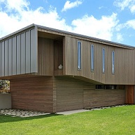 Hahei Beach House. Find Case Study here: https://goo.gl/u5ewqn
More Vertical Shiplap pictures: https://goo.gl/44irLI
Thinking of dark weatherboards? https://goo.gl/FlfAWK